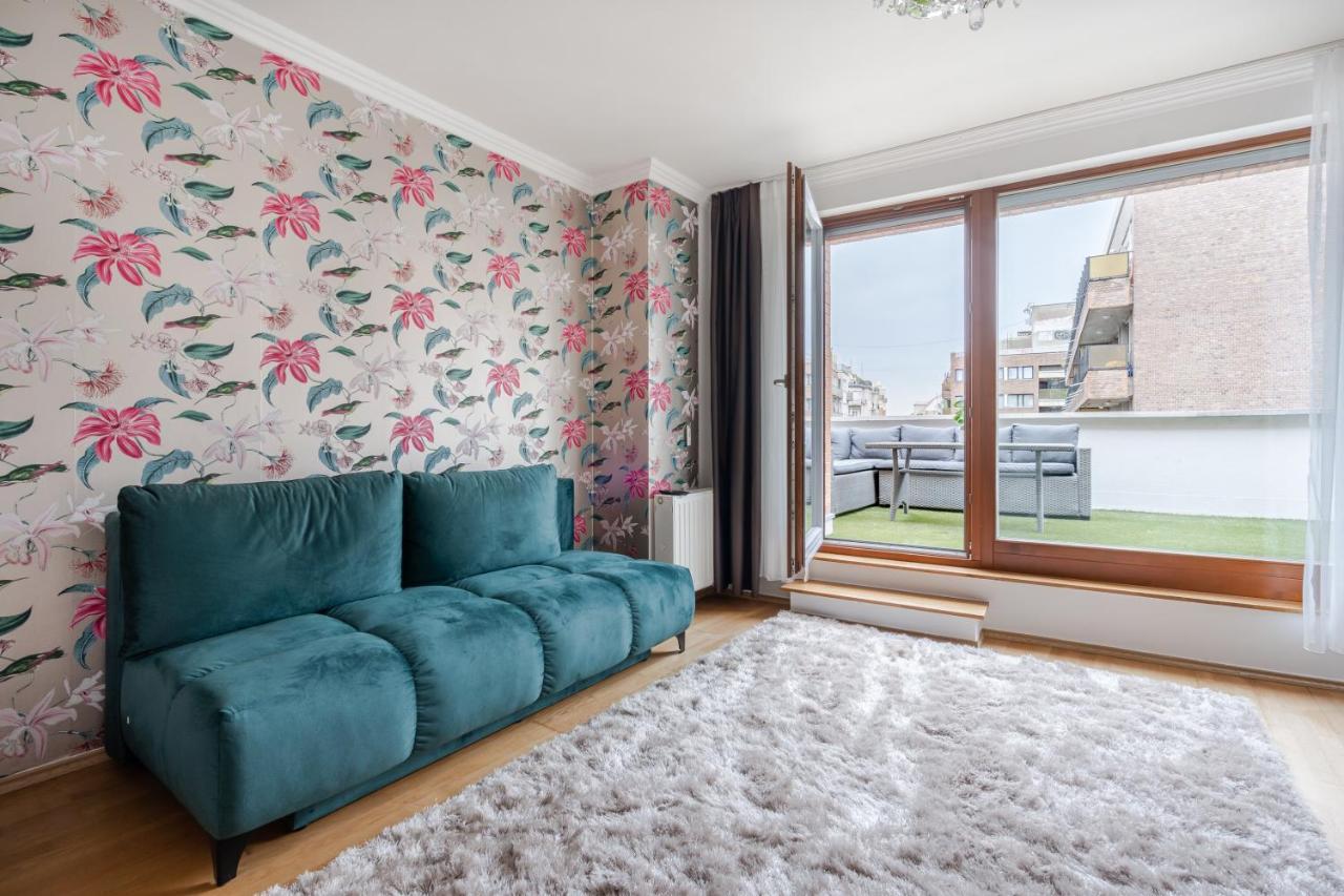 Penthouse Three Bedrooms, Three Balconies Apartment With Free Parking In Kiraly Street Budapest Kültér fotó